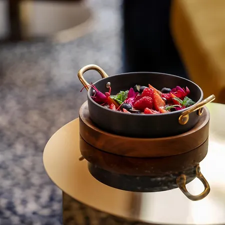 Experior Boutique - Destigo Krakov