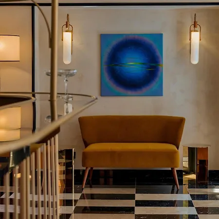 Experior Boutique - Destigo 5*