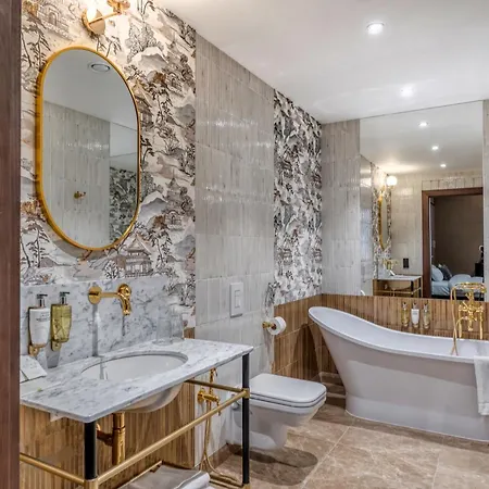 Experior Boutique - Destigo Hotell 5*